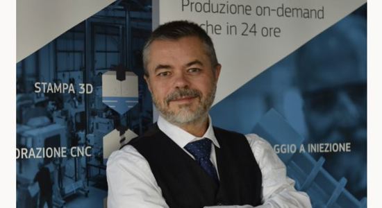 采访高级客户经理Stefano Mosca